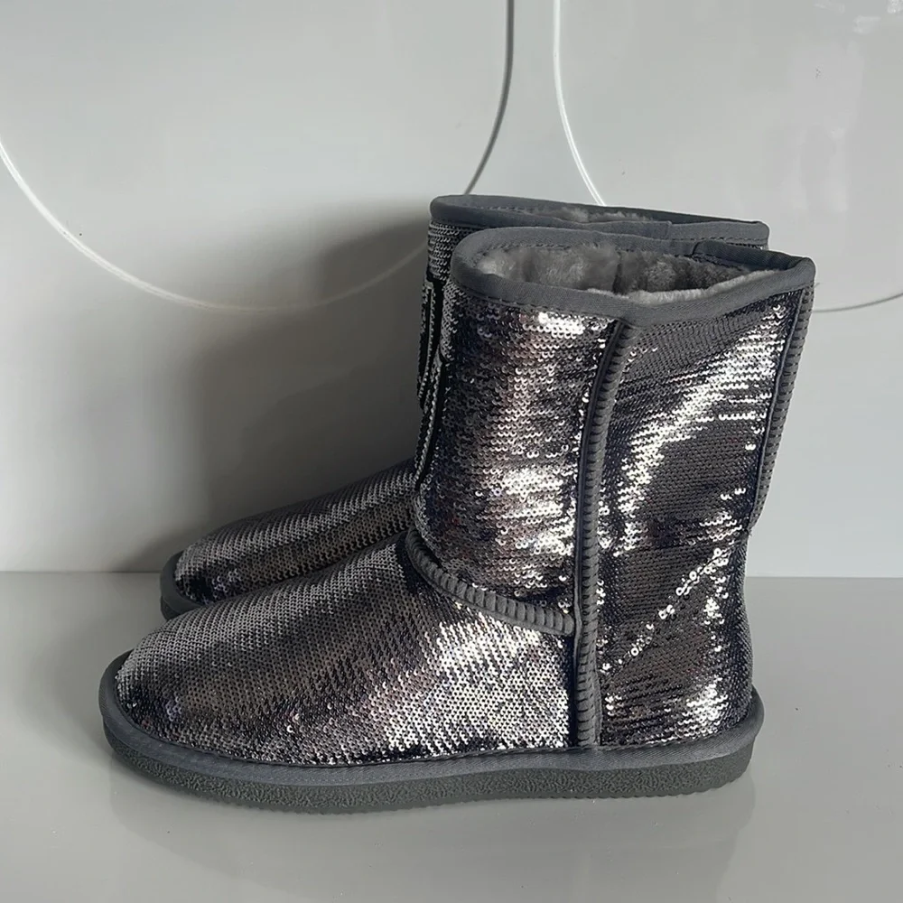 NFL Las Vegas Raiders Sequin Boot - Picture 3 of 3